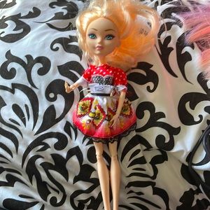 Apple white doll (no shoes or accessories)